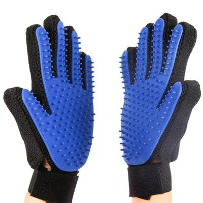 Găng tay silicone của con mèo con